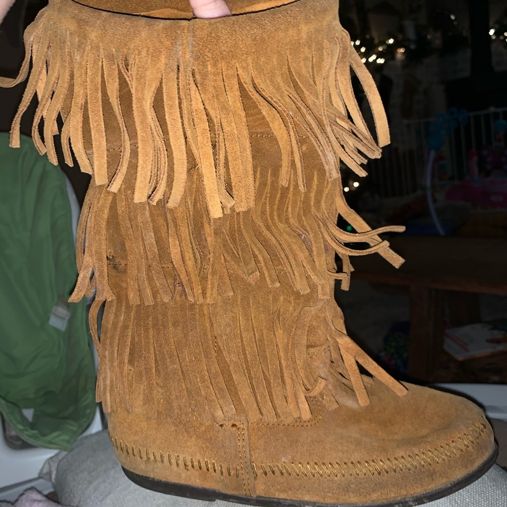 Minnetonka 3 layer fringe boots